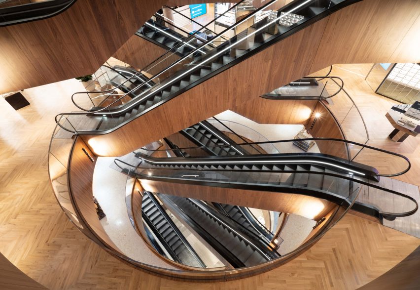 KaDeWe renovation by OMA