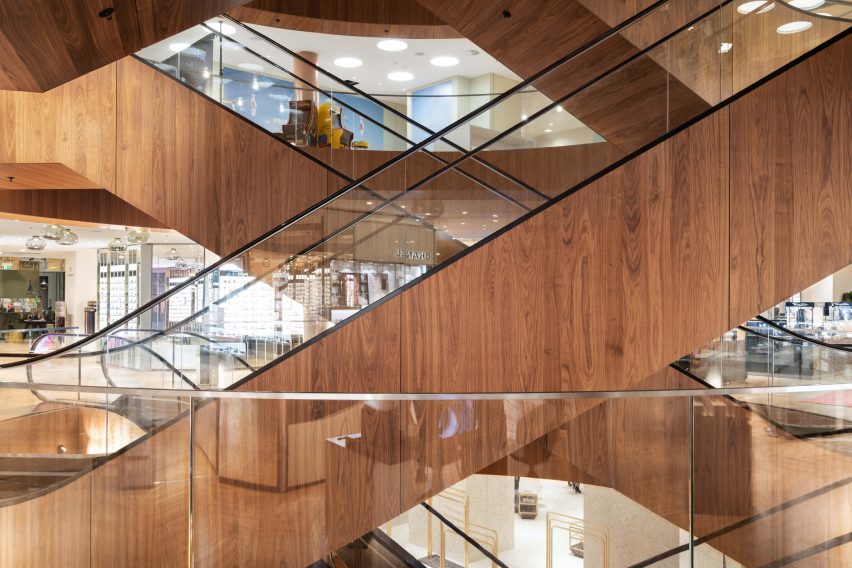 KaDeWe renovation by OMA