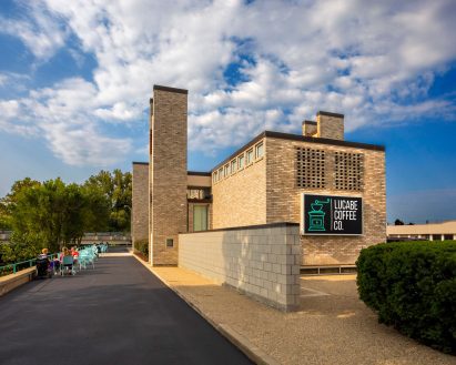 Glazed brick building of Lucabe Coffee