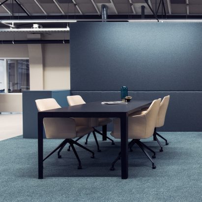 LX671 chair by Christian Werner for Leolux LX