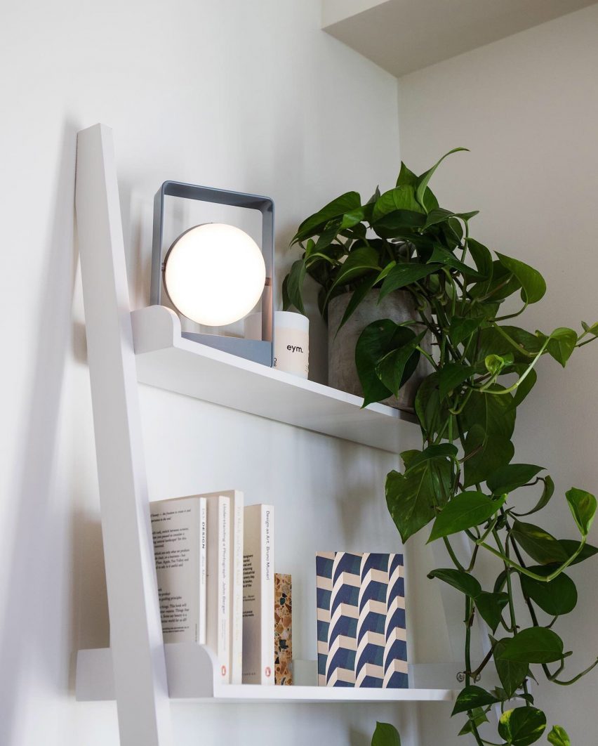 Mouro lamp by Patricia Perez for Case Furniture in grey