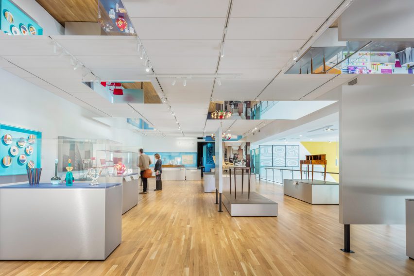 Mezzanine Gallery