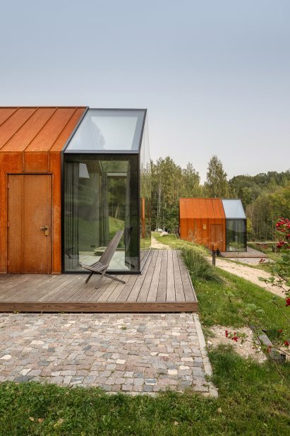 The front of the cabins were fully glazed 