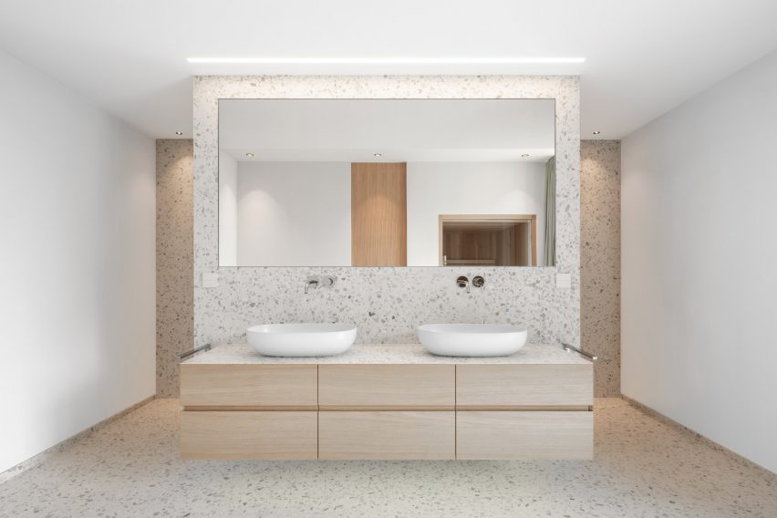 Kastelaz Hof by Peter Pichler Architecture