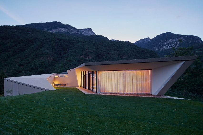 Kastelaz Hof by Peter Pichler Architecture
