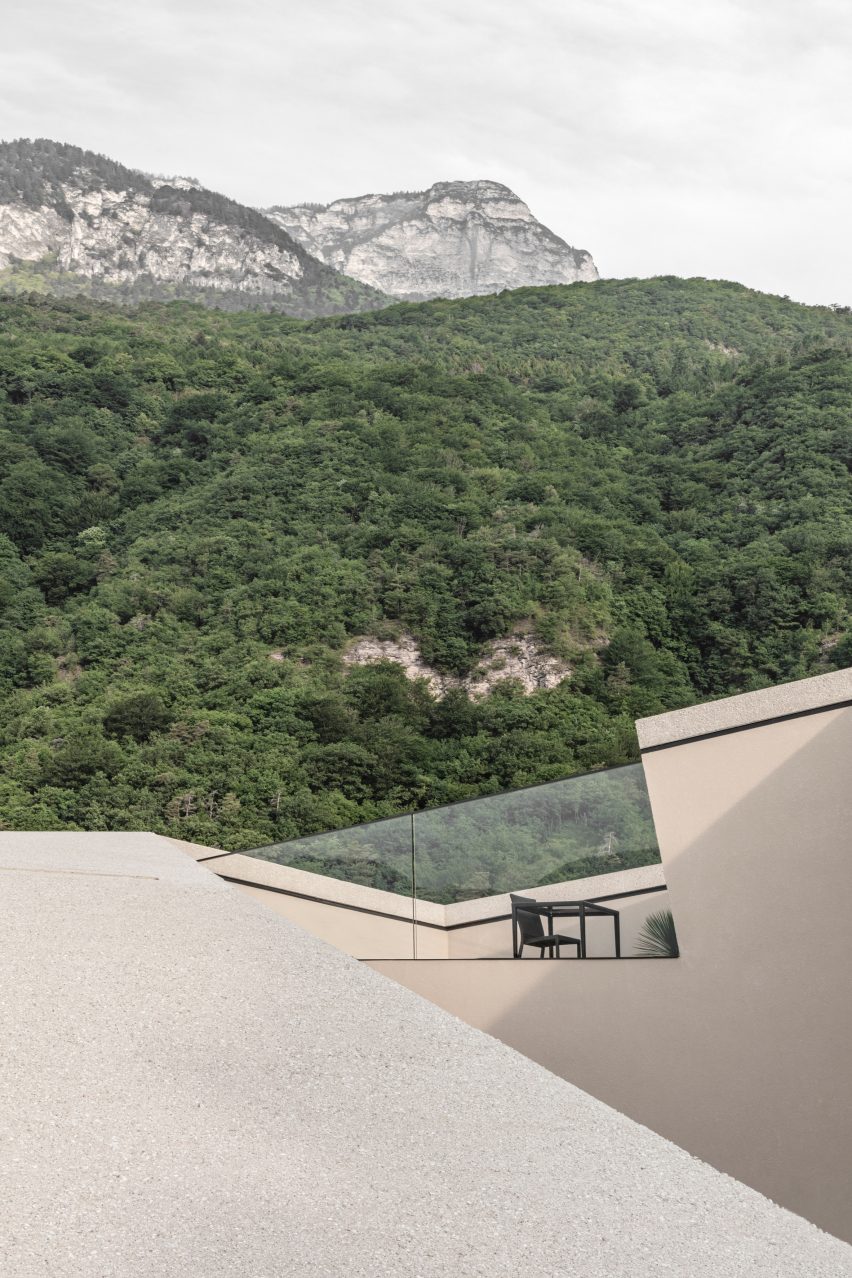 Kastelaz Hof by Peter Pichler Architecture