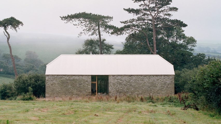 Exterior of Redhill Barn by TYPE