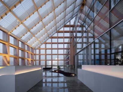 Enclosed roof terrace
