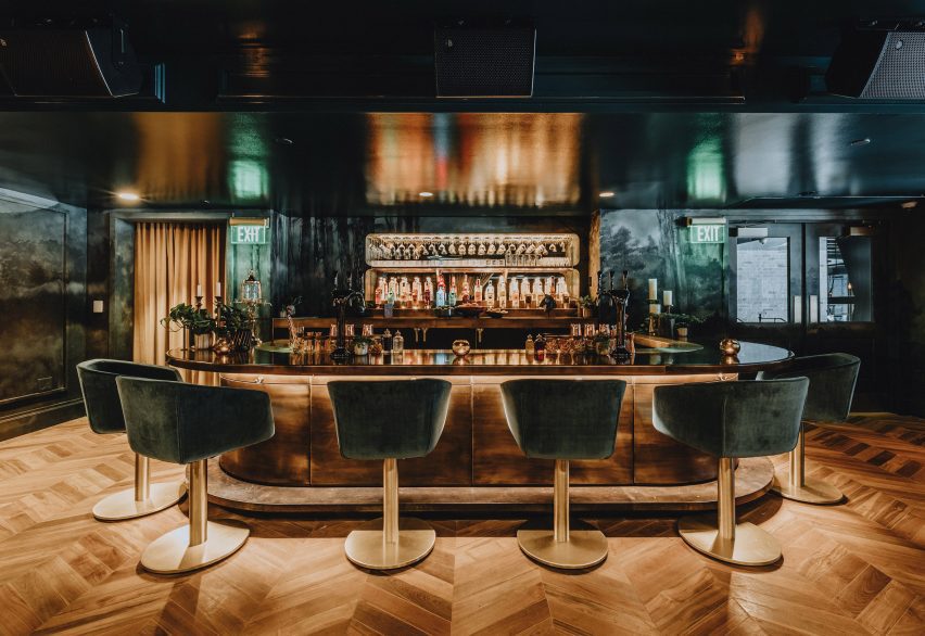 The bar at the Honorary Member lounge