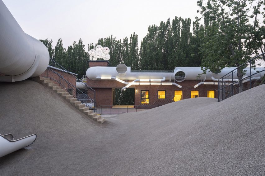 the playscape childrens community centre by WAA