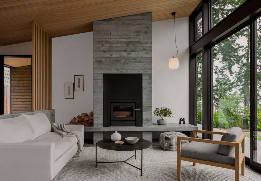 Whidbey Dogtrot House by SHED
