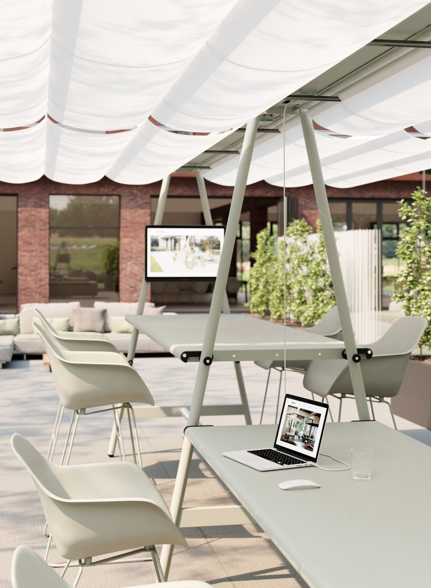 AMAi modular table by Dirk Wynants for Extremis