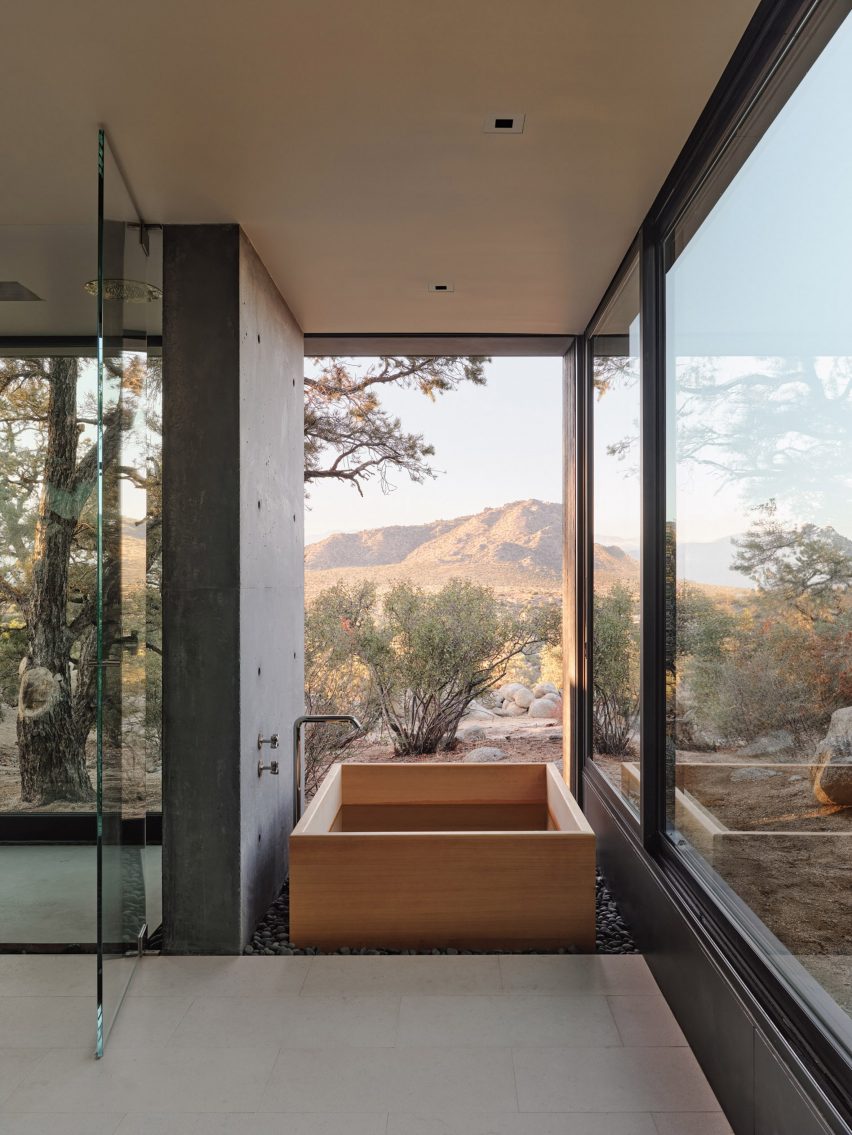 High Desert Retreat house by Aidlin Darling Design