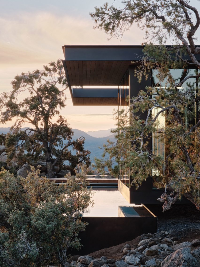 High Desert Retreat house by Aidlin Darling Design