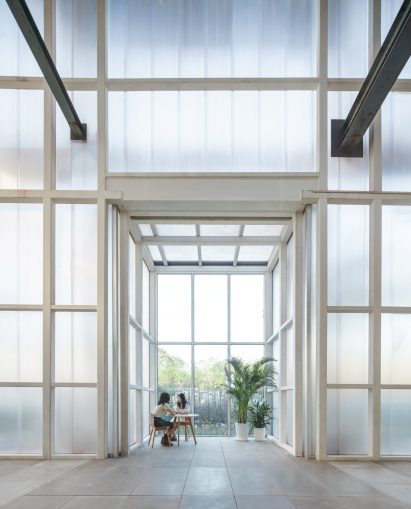 Polycarbonate exhibition centre