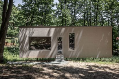 Stilted cabin