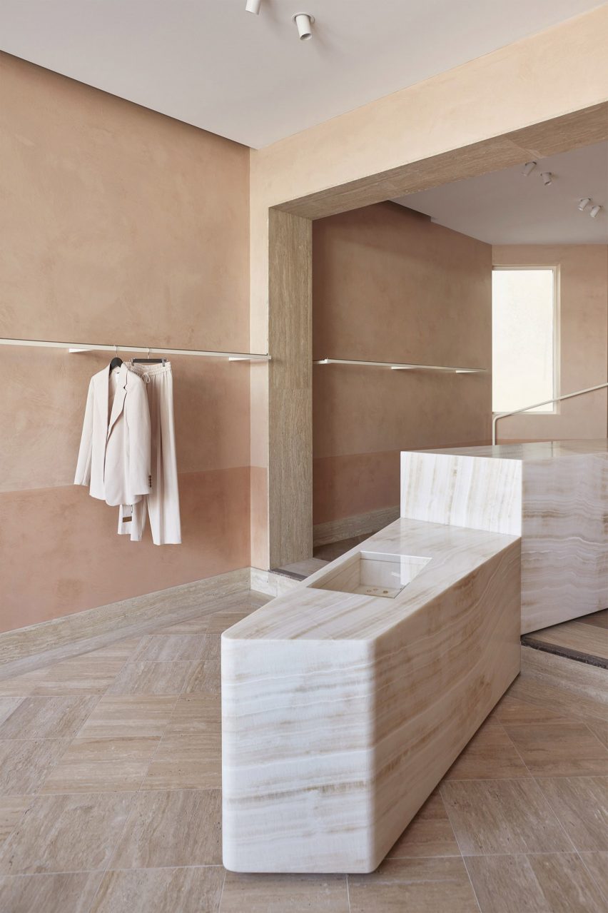 Plaster interiors of Camilla and Marc store in Melbourne by Akin Atelier
