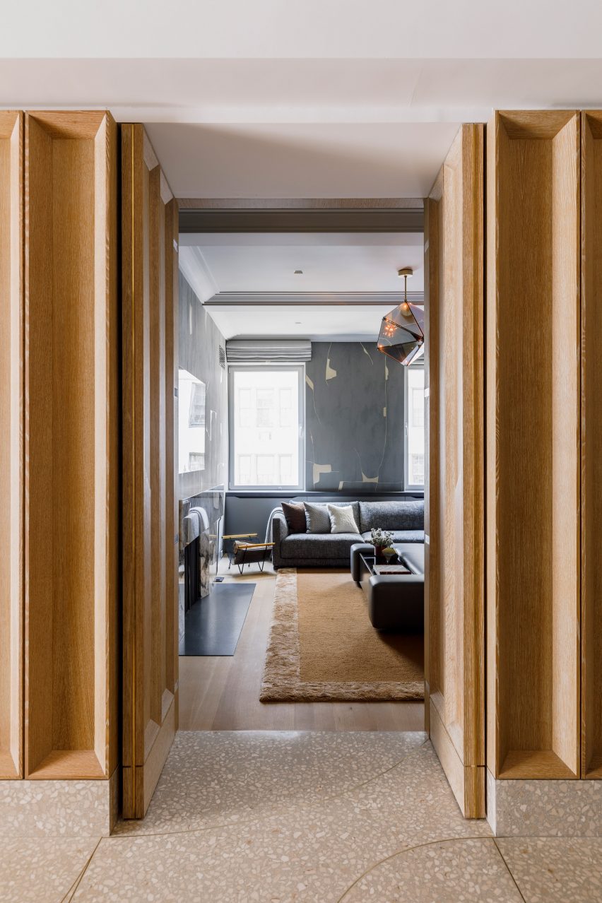 Carnegie Hill apartment by MKCA