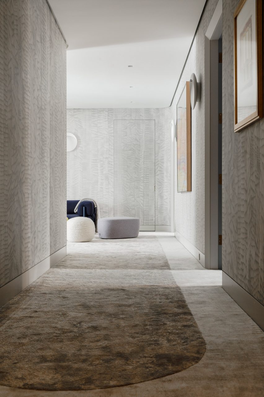 Carnegie Hill apartment by MKCA