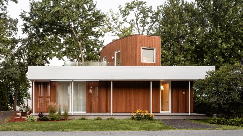 Chalet in Oka by Paul Bernier Architecte