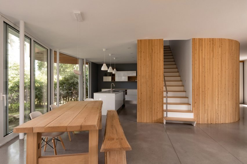 Chalet in Oka by Paul Bernier Architecte