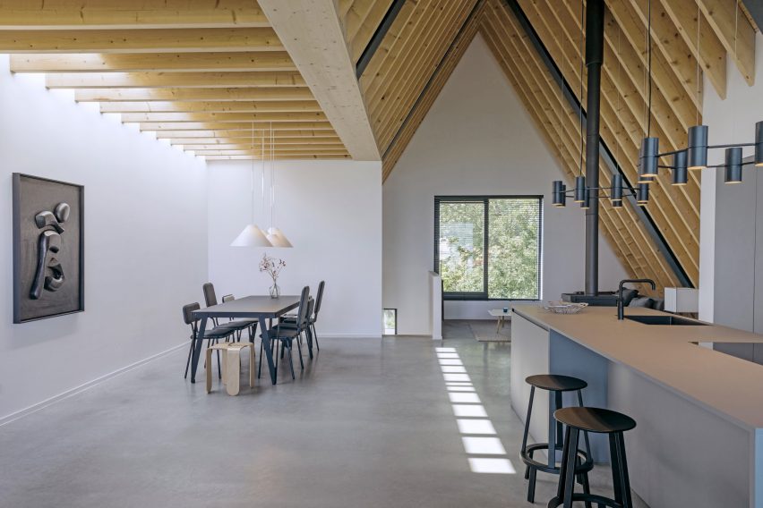 House With A View was designed by Chris Collaris and Frederik Roijé