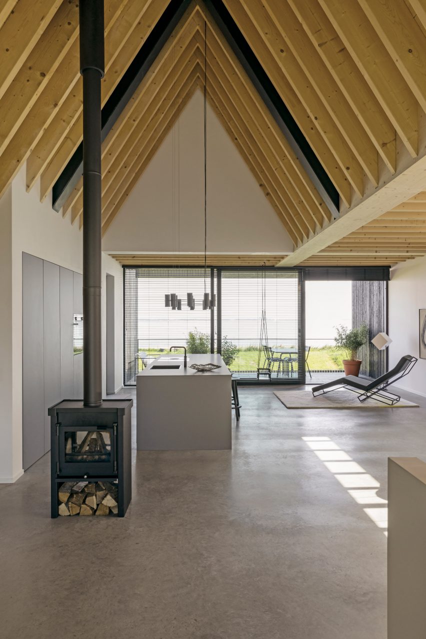 House With A View was designed by Chris Collaris and Frederik Roijé