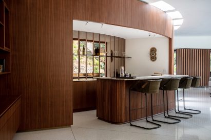 Mid-century wooden kitchen