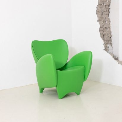 Green Butterfly chair by Studio Plastic