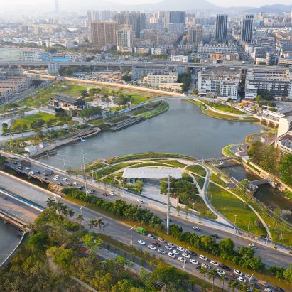 Aerial view of Haoxiang Lake Park
