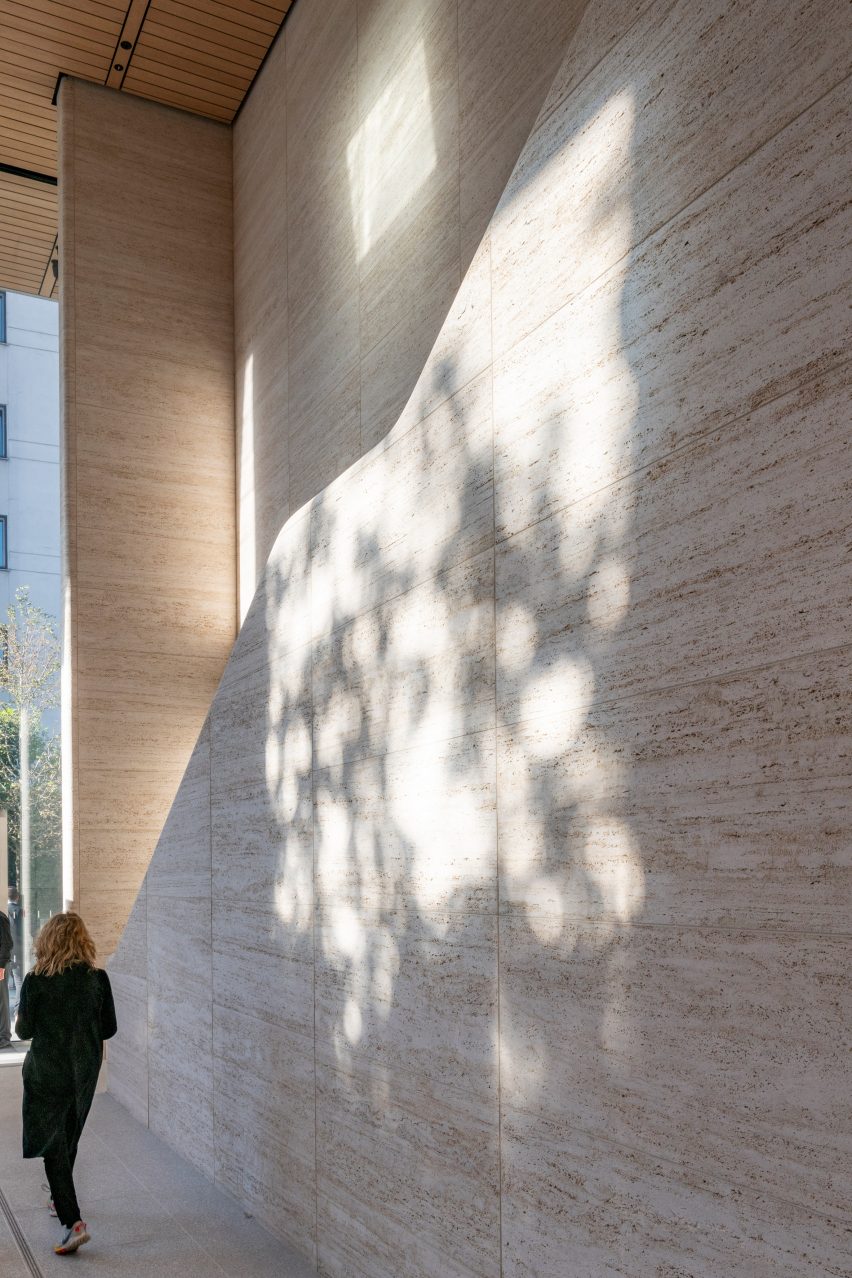 The staircase at Bagdat Caddesi Apple Store was made from travertine
