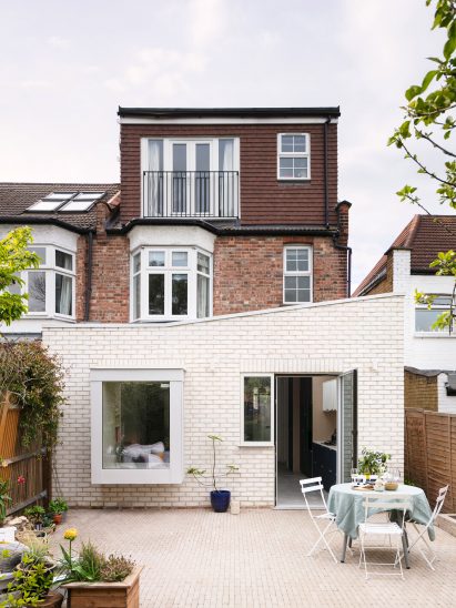 White brick house extension