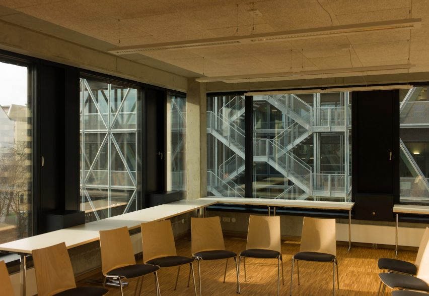 Frizz23 Deadline Architects