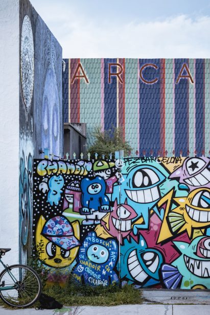 Grupo Arca showroom in Miami features stripy tiled facade