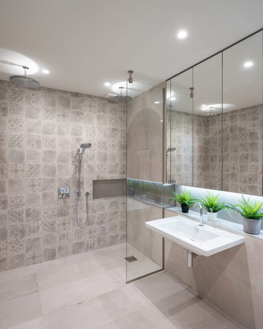Bathroom in House for Theo and Oskar by Tigg + Coll
