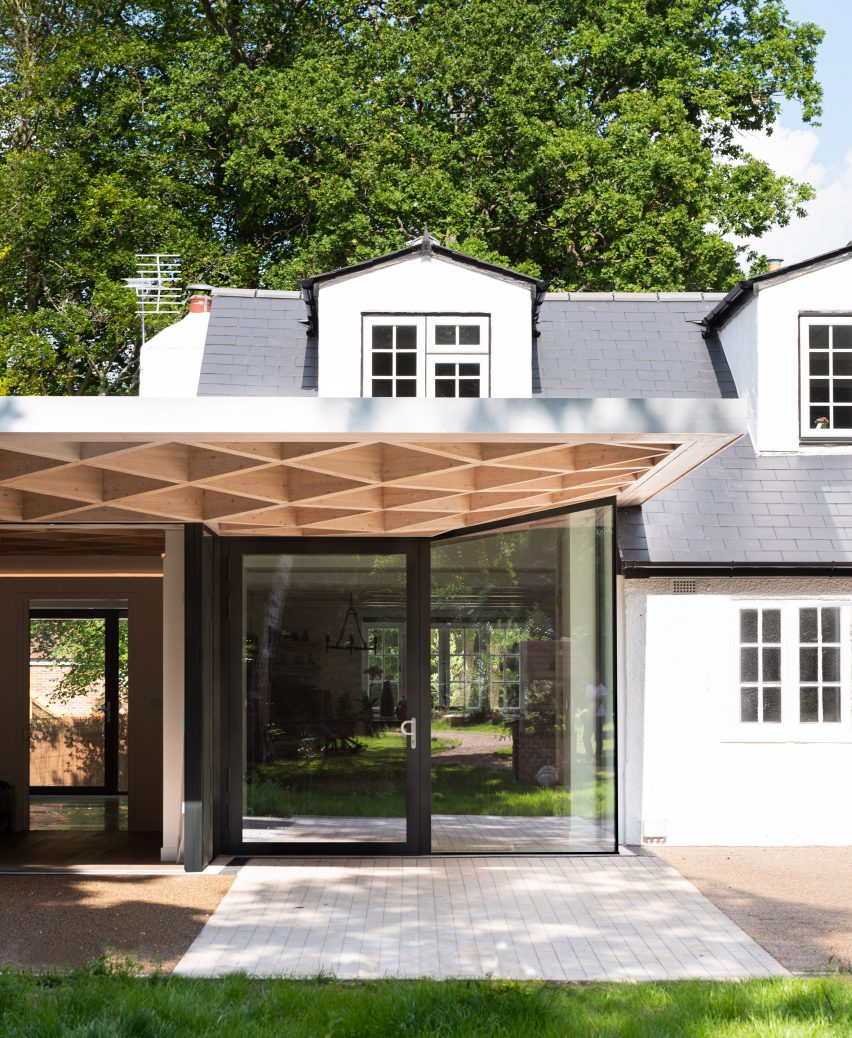 Existing house and extension, House for Theo and Oskar by Tigg + Coll