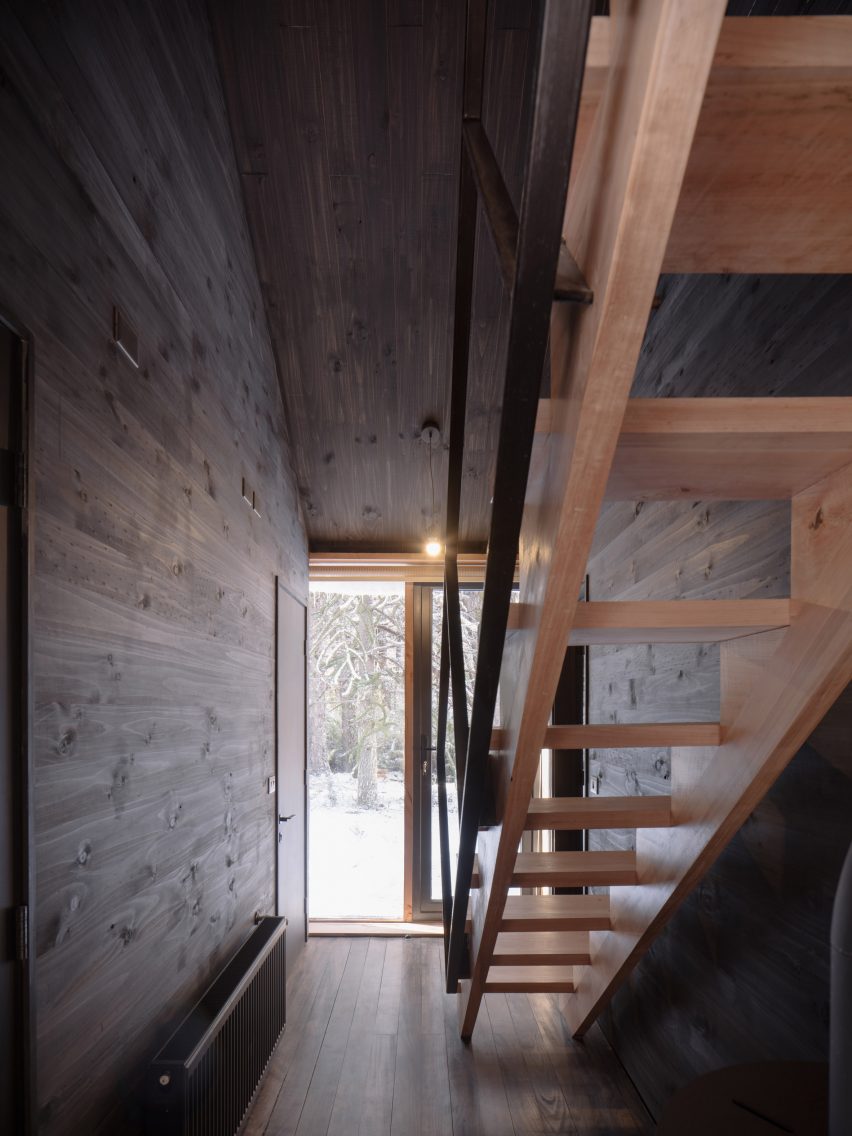Iragüen Viñuela Arquitectos ski cabin