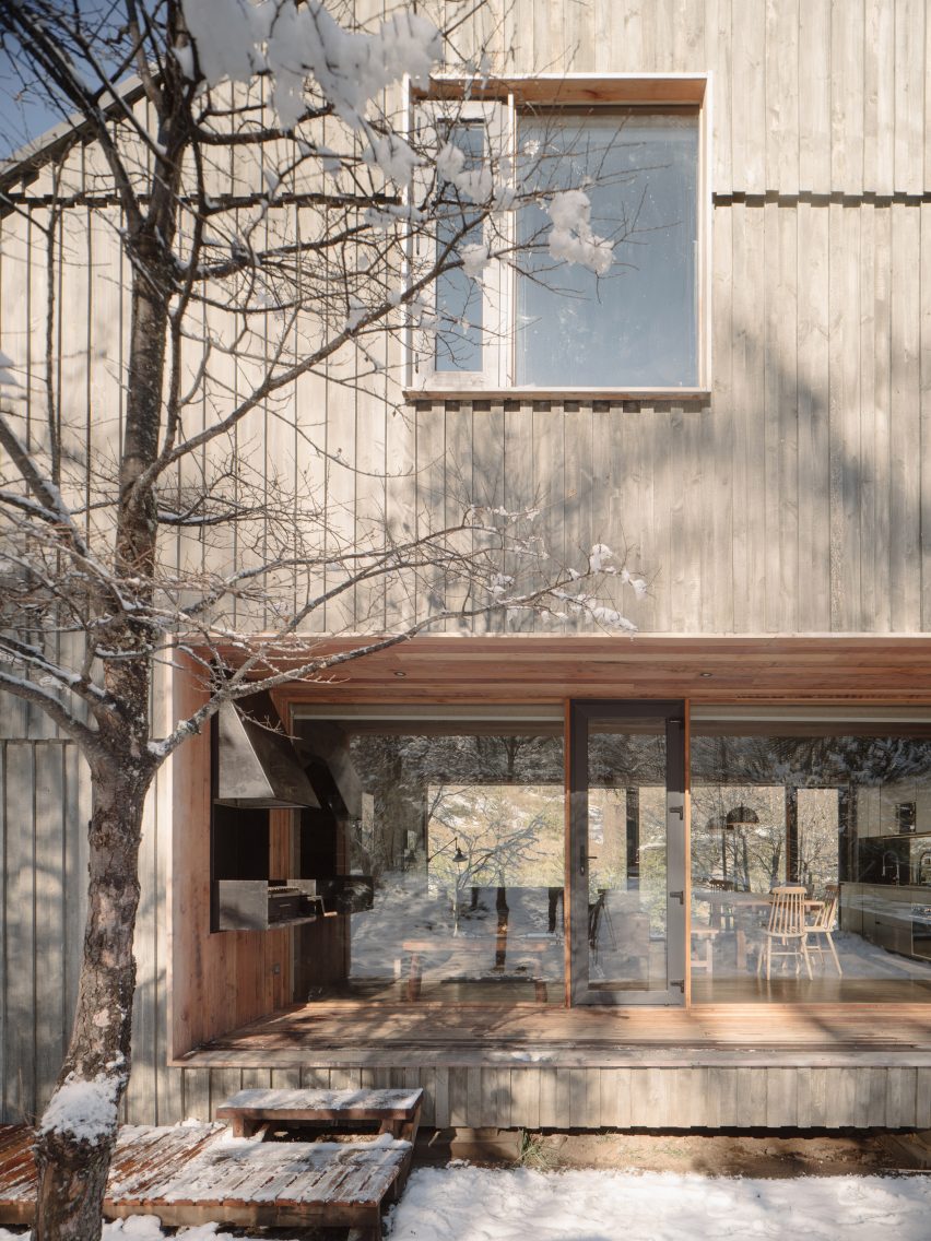 Iragüen Viñuela Arquitectos ski cabin