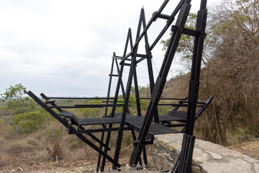 Viewing Platform by Al Borde