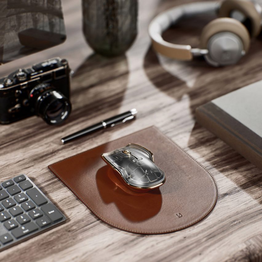 Pointer Instrument mouse by Lunar Artefacts