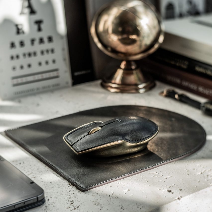 Pointer Instrument mouse by Lunar Artefacts