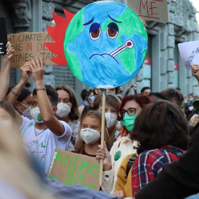 Image of climate change protesters