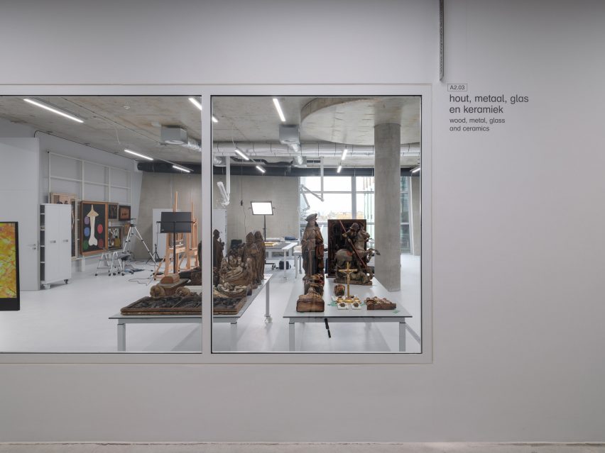 Restoration studio in Depot Boijmans Van Beuningen by MVRDV