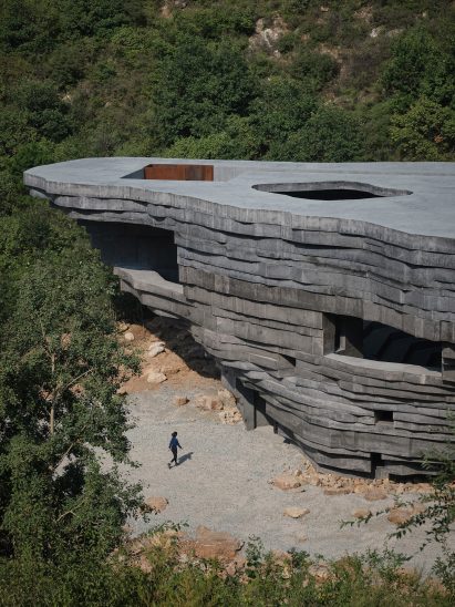 Chapel of Sound has a rock-like look