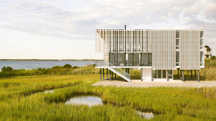 Salt Box Residence