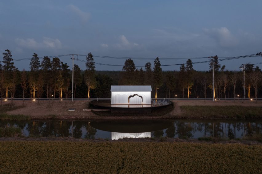 Polycarbonate pavilion at night