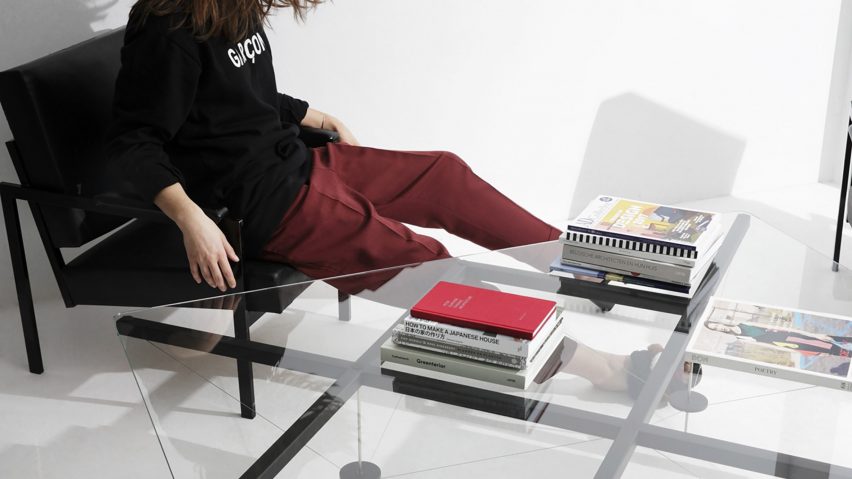 TT_01 table by Poesenvanhiel Architects