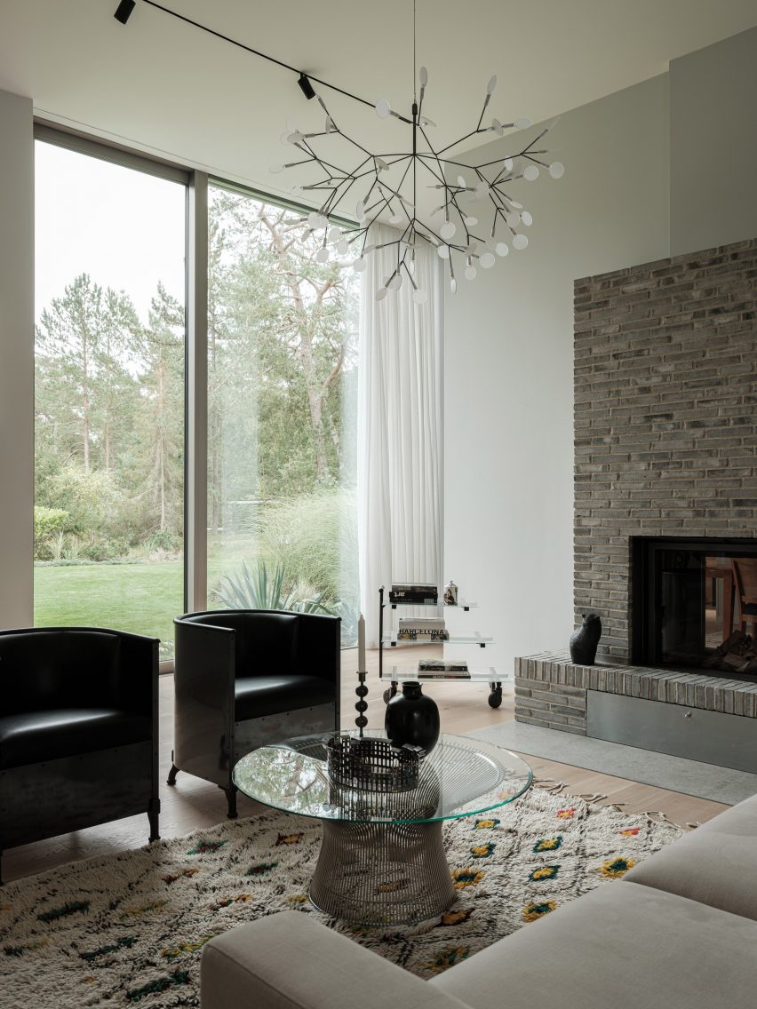 Inside Villa MSV by Johan Sundberg
