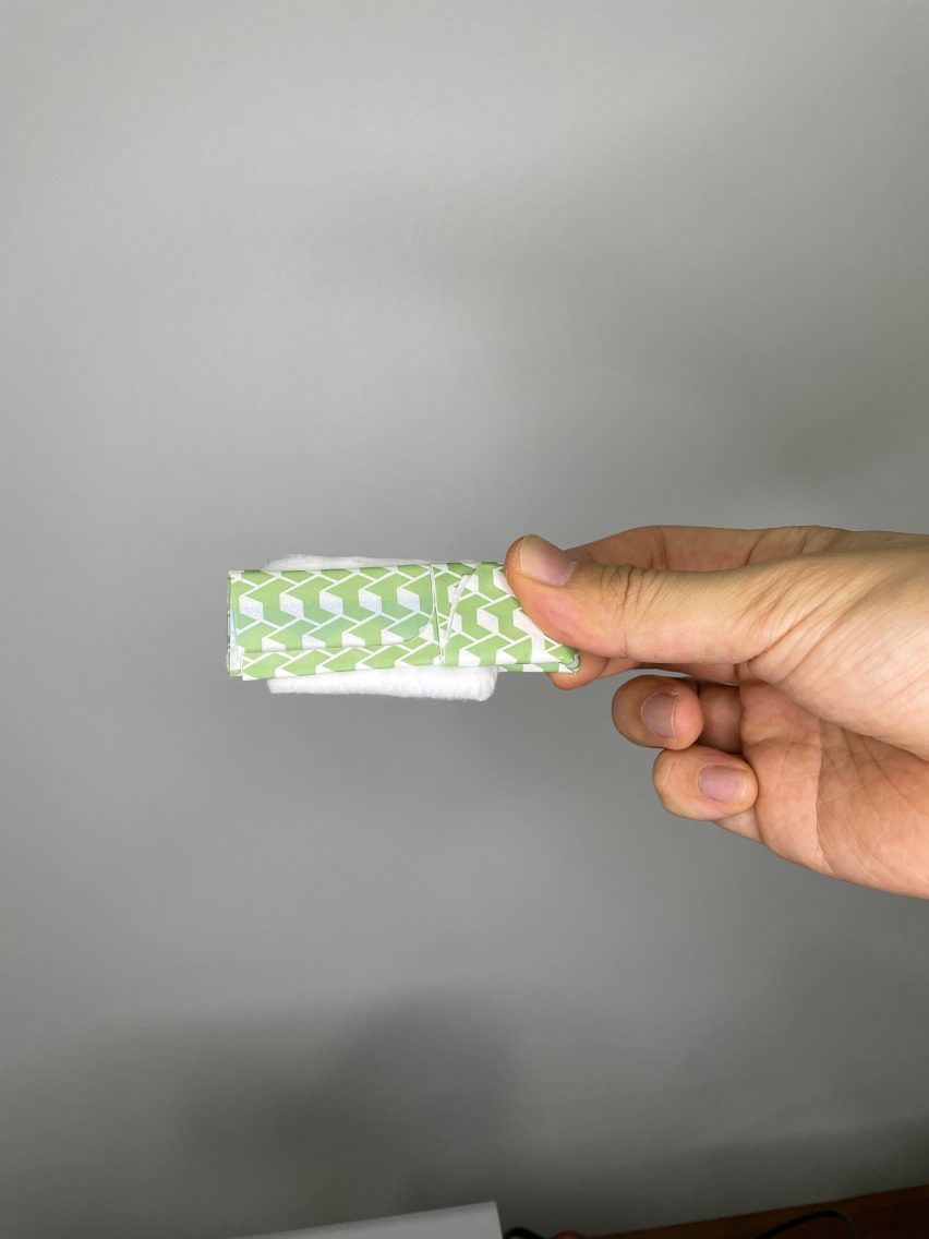 Wondaleaf Unisex Condom by John Tang