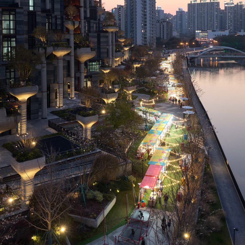 Heatherwick Studio's 1,000 Trees Tian An project